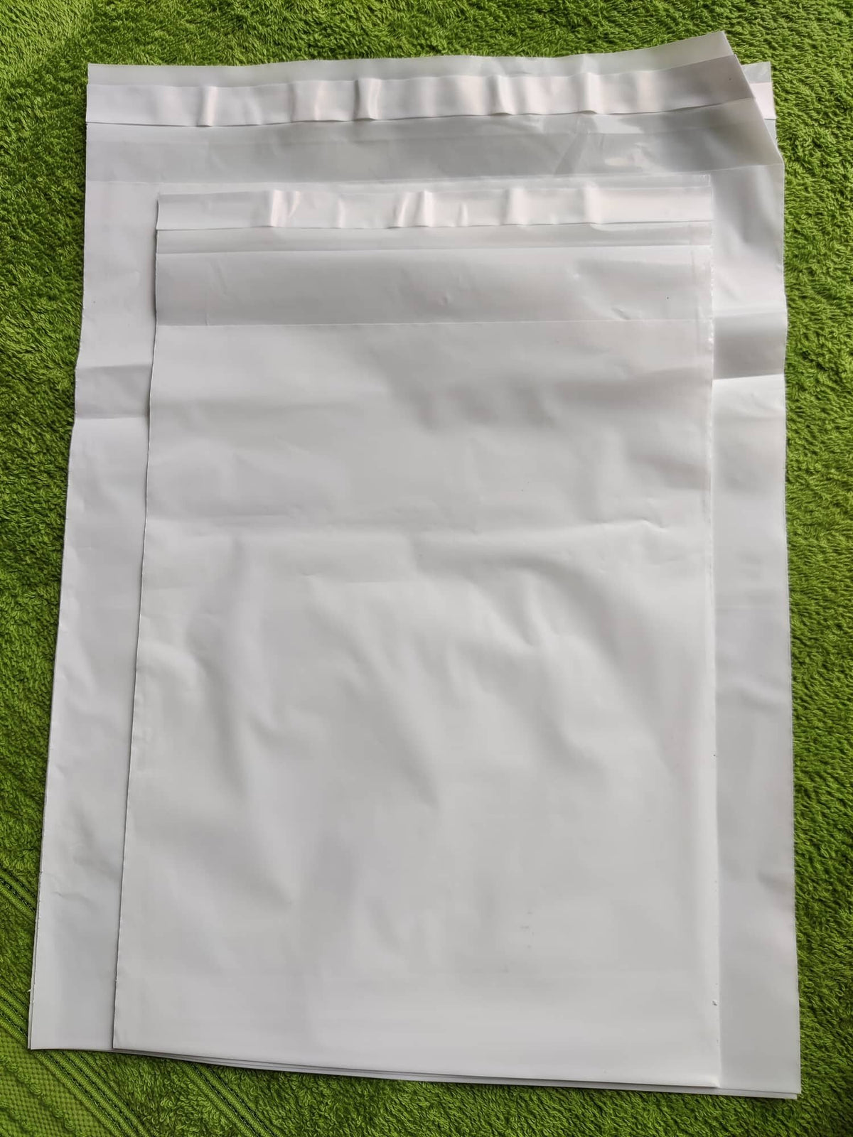 non printed courier poly